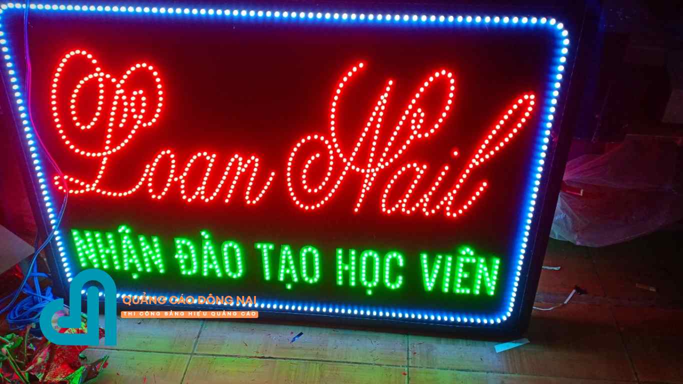 Cấu tạo bảng hiệu LED