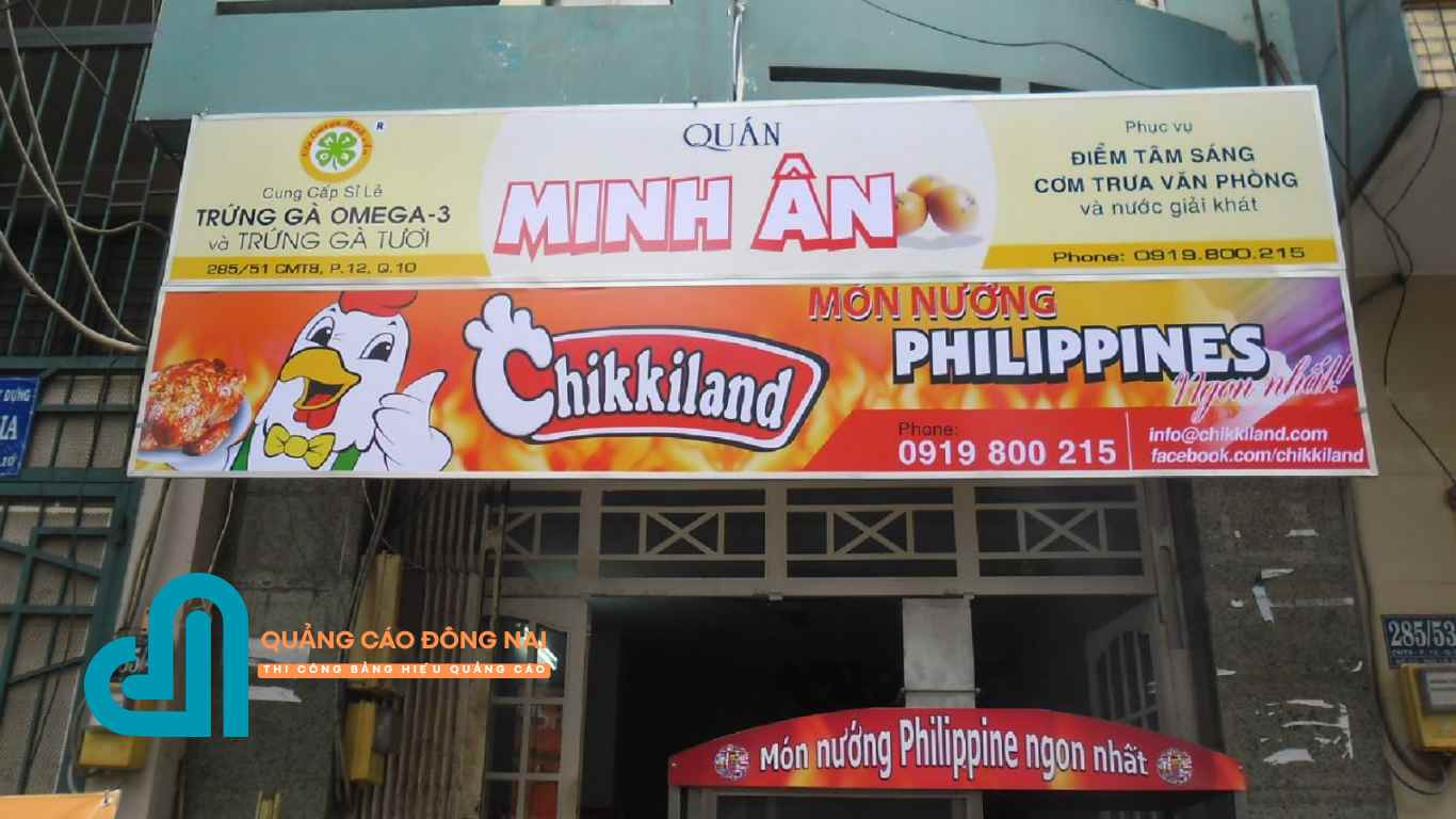 Bảng hiệu Hiflex khung sắt là gì?